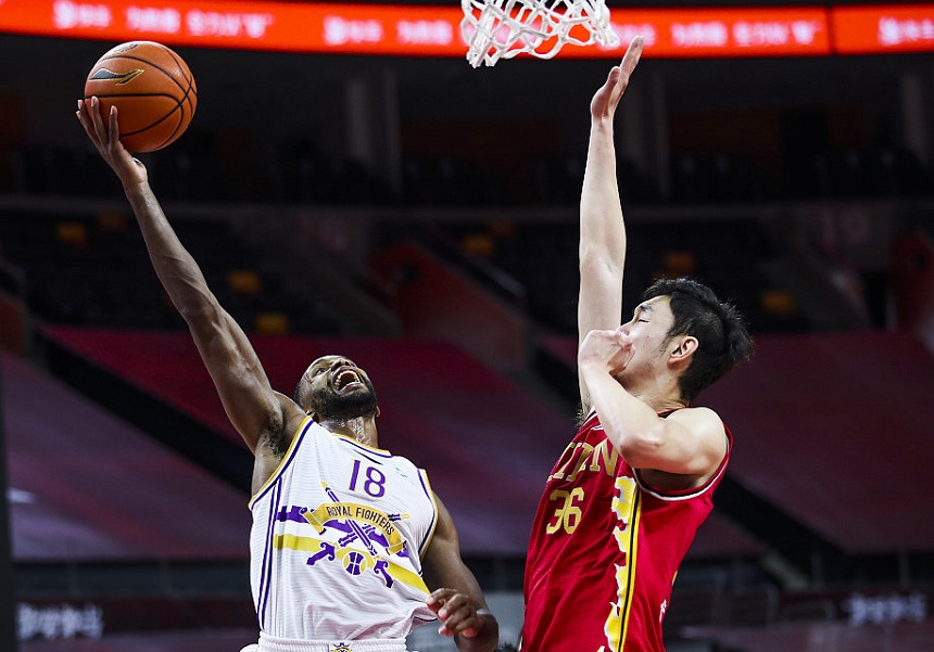 斗鱼娱乐-荷甲乌德勒支与前进之鹰深度分析